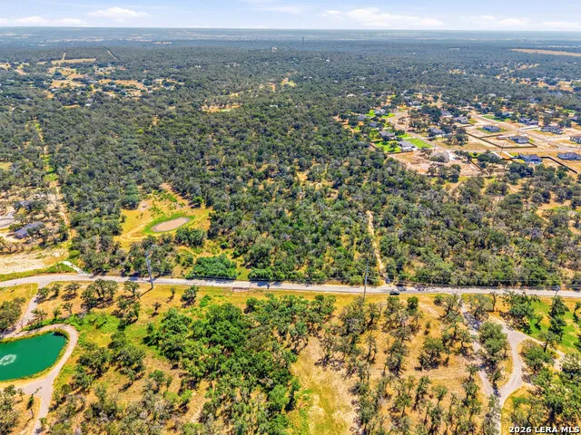 1581 County Road 321 La Vernia, TX 78121