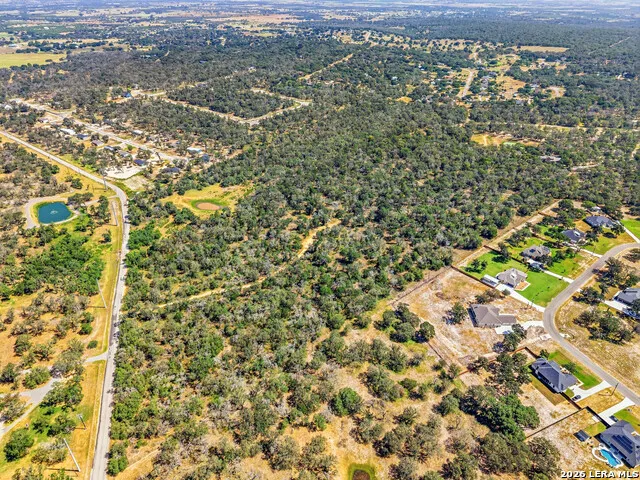 1581 County Road 321 La Vernia, TX 78121