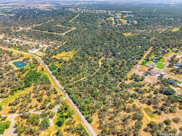 1581 County Road 321 La Vernia, TX 78121