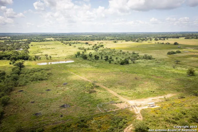 181 PINE MEADOW RD Seguin, TX 78155