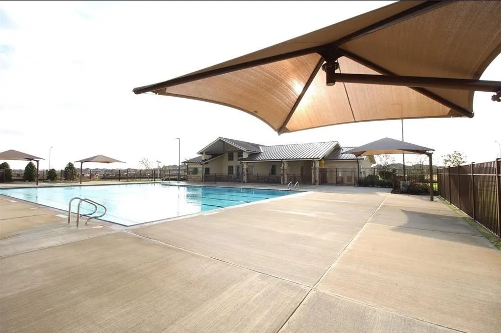 8611 Oakdale Bluff Court Richmond, TX 77407