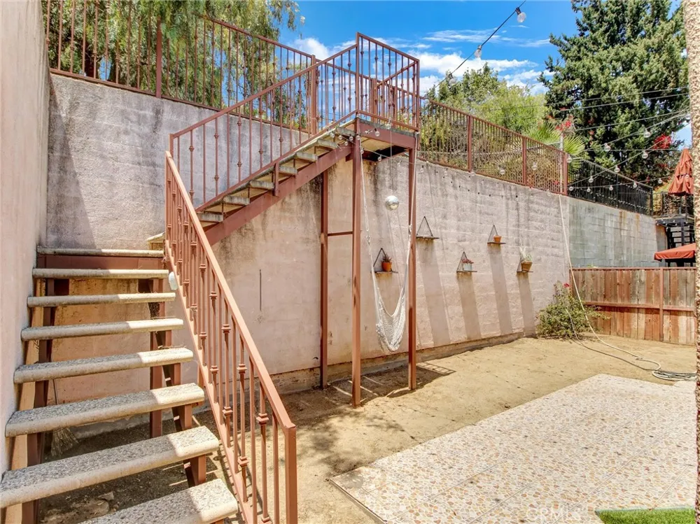 3207 Kenneth Drive Los Angeles, CA 90032
