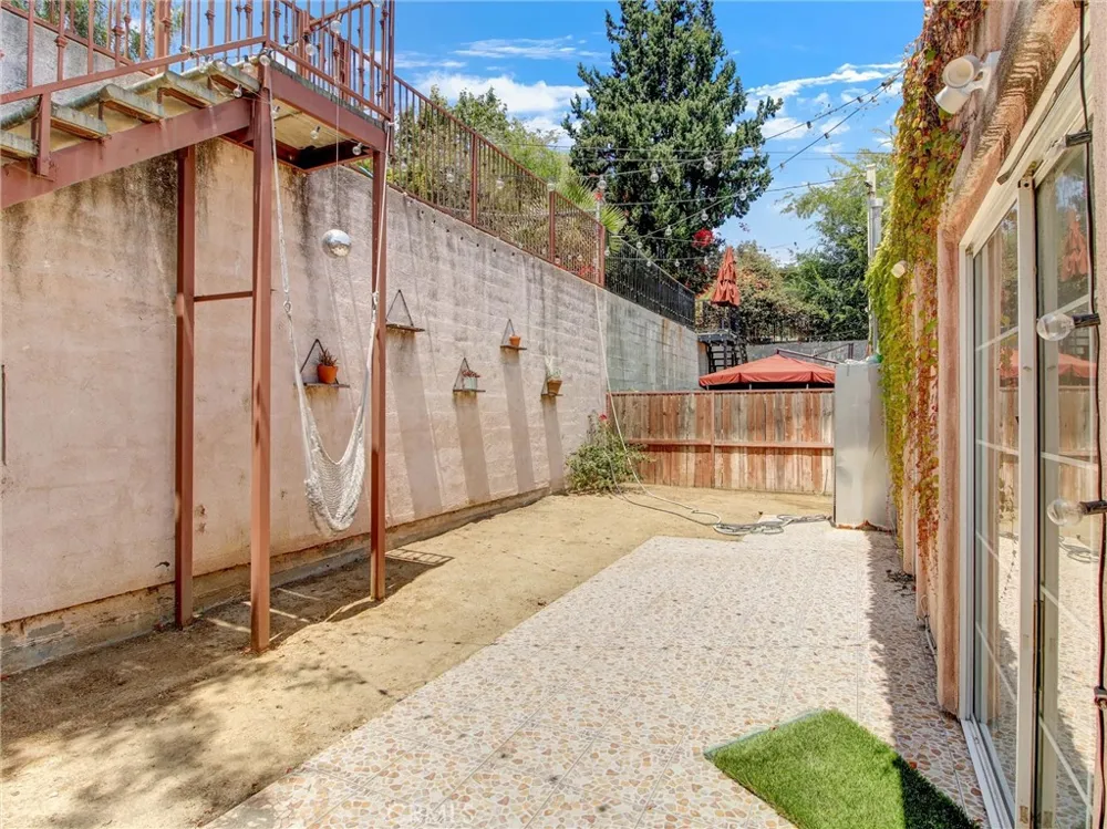 3207 Kenneth Drive Los Angeles, CA 90032