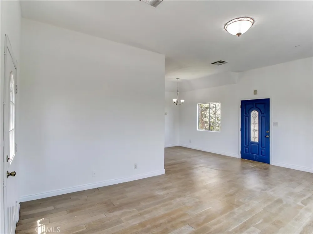 3207 Kenneth Drive Los Angeles, CA 90032