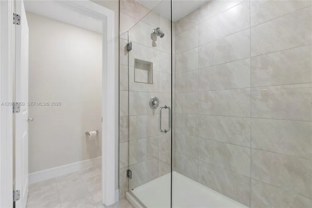 2905 Olivia Ave Lauderdale Lakes, FL 33311