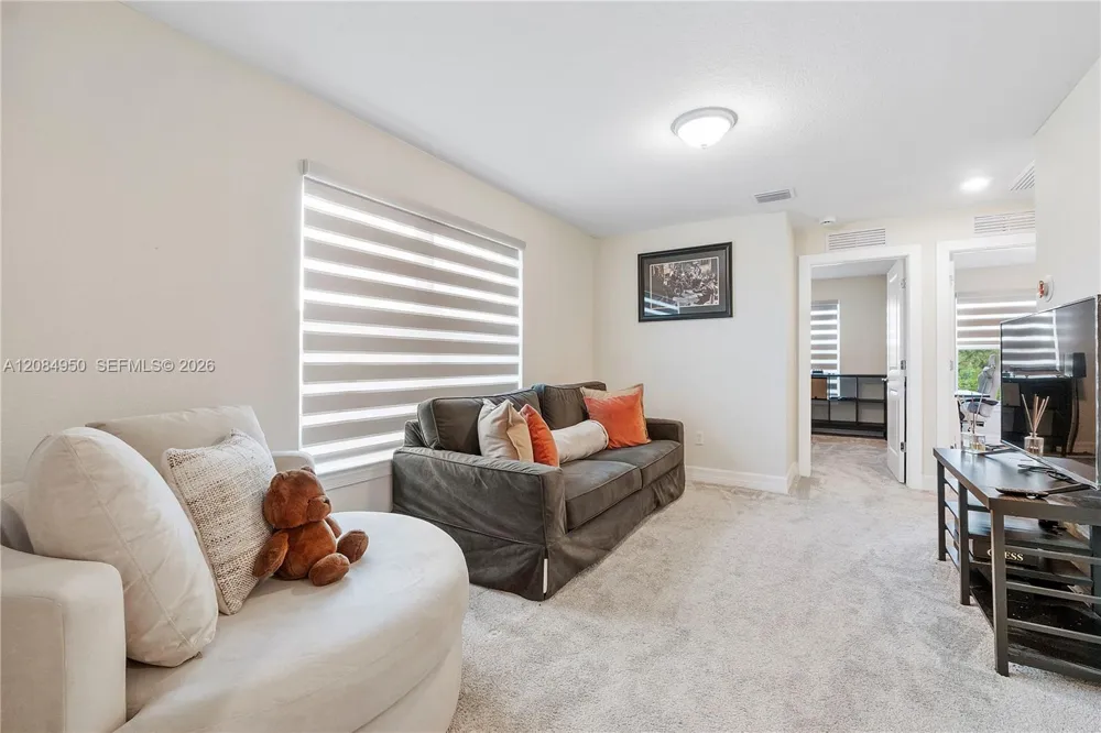2905 Olivia Ave Lauderdale Lakes, FL 33311
