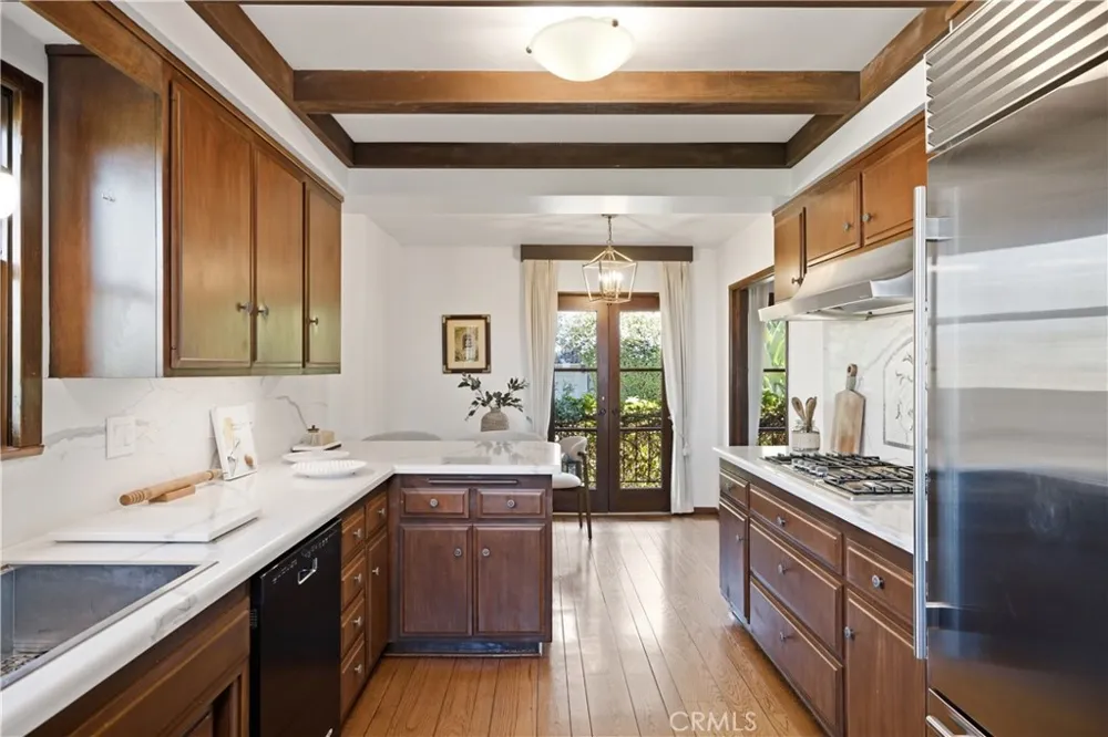 709 Via Del Monte Palos Verdes Estates, CA 90274