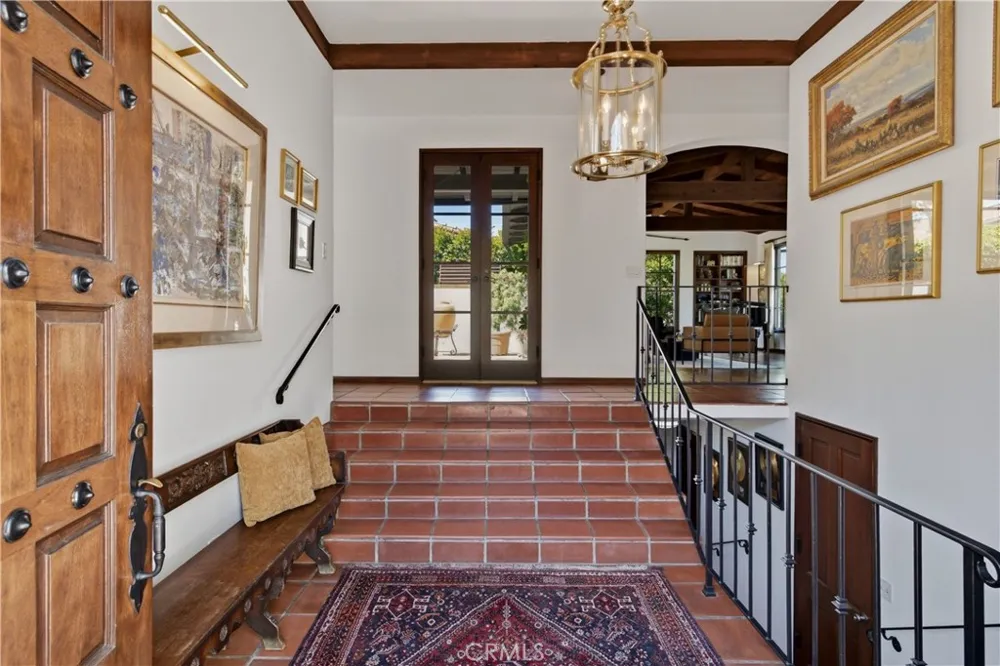 709 Via Del Monte Palos Verdes Estates, CA 90274