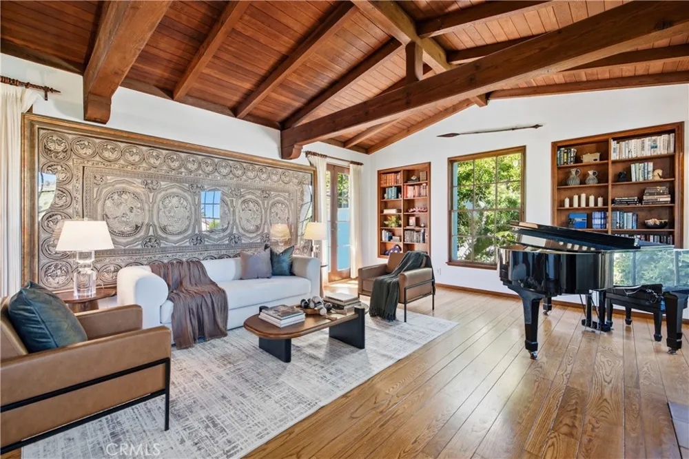 709 Via Del Monte Palos Verdes Estates, CA 90274