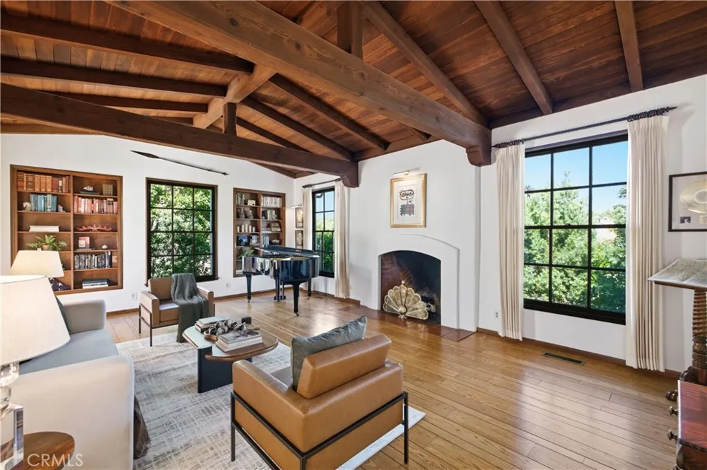709 Via Del Monte Palos Verdes Estates, CA 90274