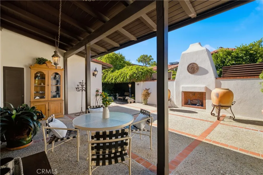 709 Via Del Monte Palos Verdes Estates, CA 90274
