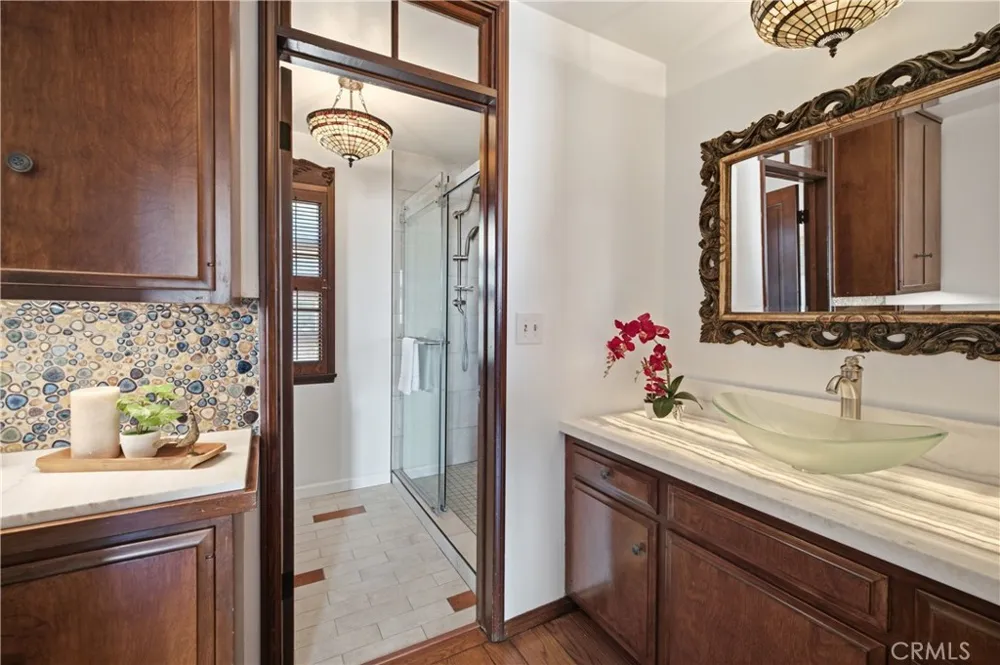 709 Via Del Monte Palos Verdes Estates, CA 90274