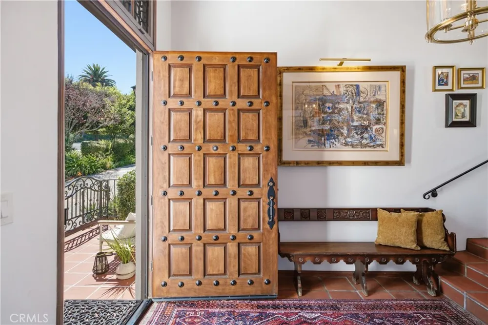 709 Via Del Monte Palos Verdes Estates, CA 90274