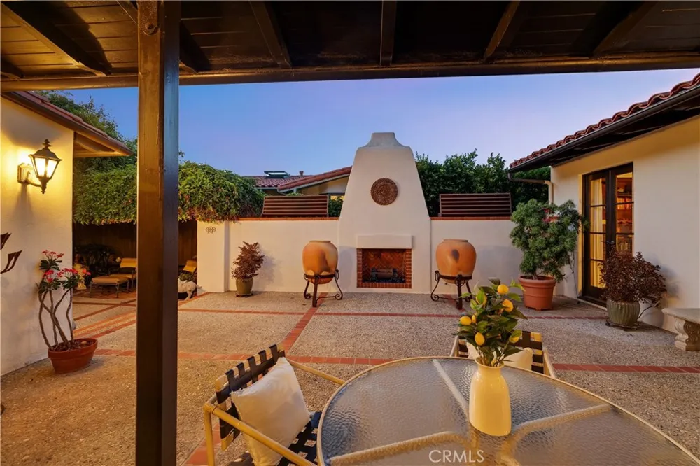 709 Via Del Monte Palos Verdes Estates, CA 90274