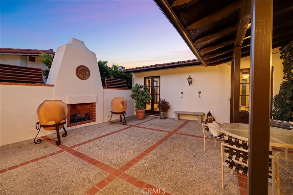 709 Via Del Monte Palos Verdes Estates, CA 90274