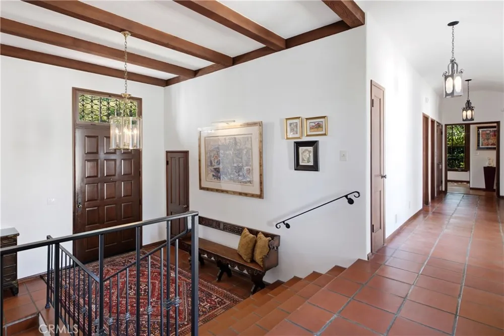 709 Via Del Monte Palos Verdes Estates, CA 90274