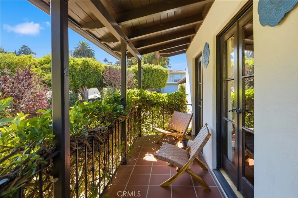 709 Via Del Monte Palos Verdes Estates, CA 90274
