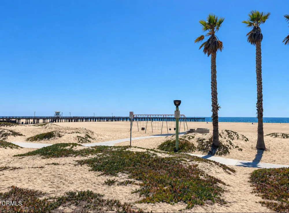 161 Mainsail Court Port Hueneme, CA 93041