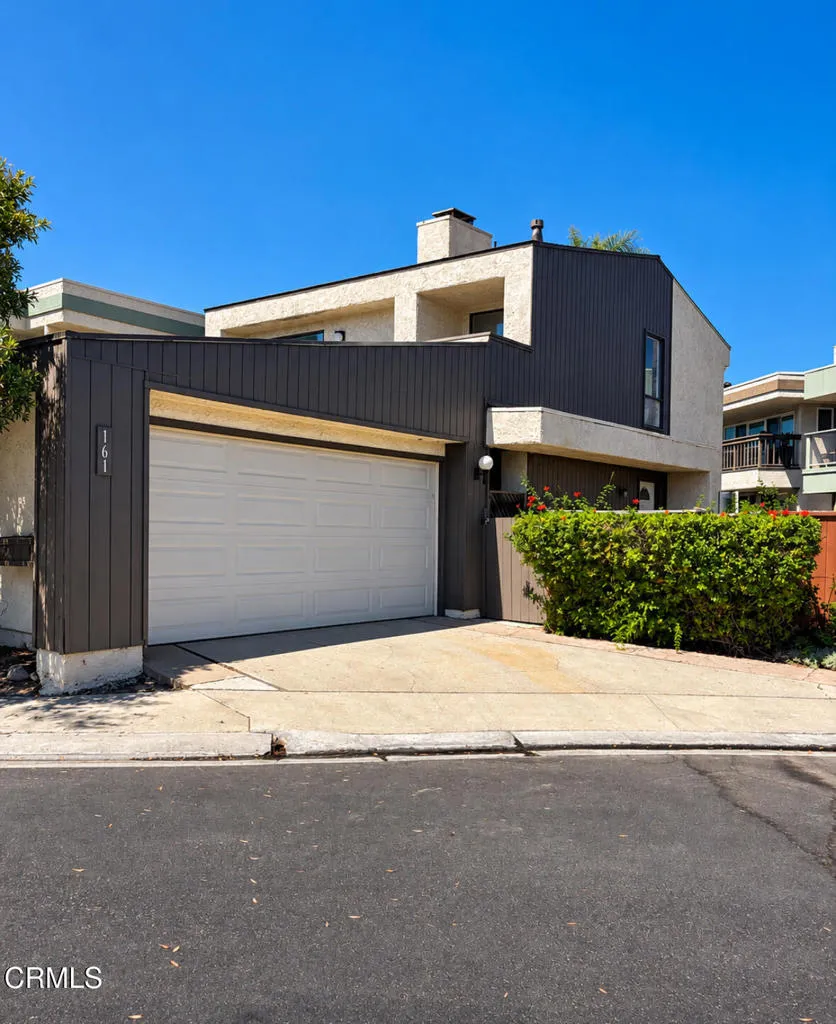 161 Mainsail Court Port Hueneme, CA 93041