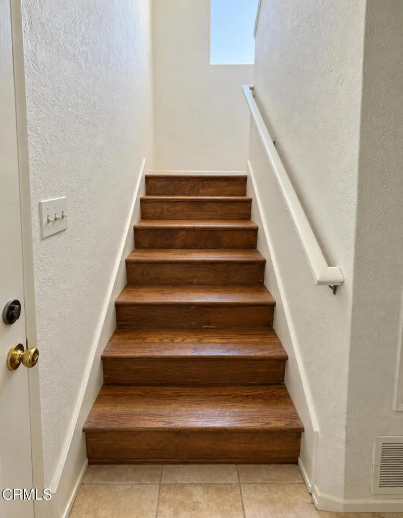 161 Mainsail Court Port Hueneme, CA 93041