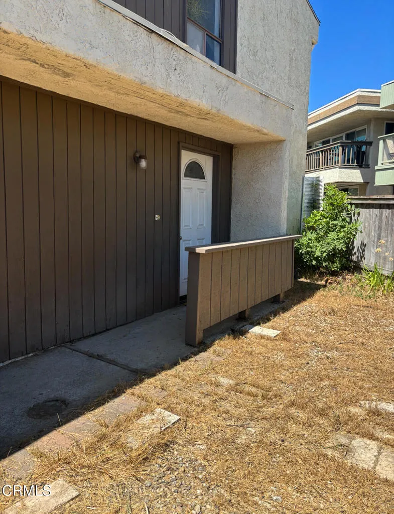 161 Mainsail Court Port Hueneme, CA 93041