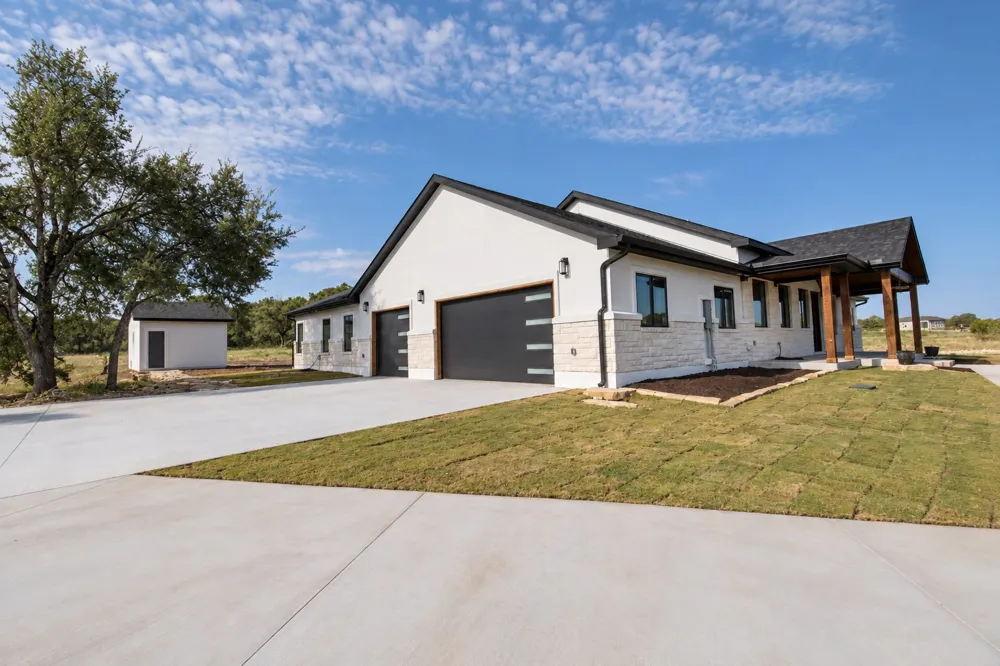 301 Serenity Drive Bertram, TX 78605