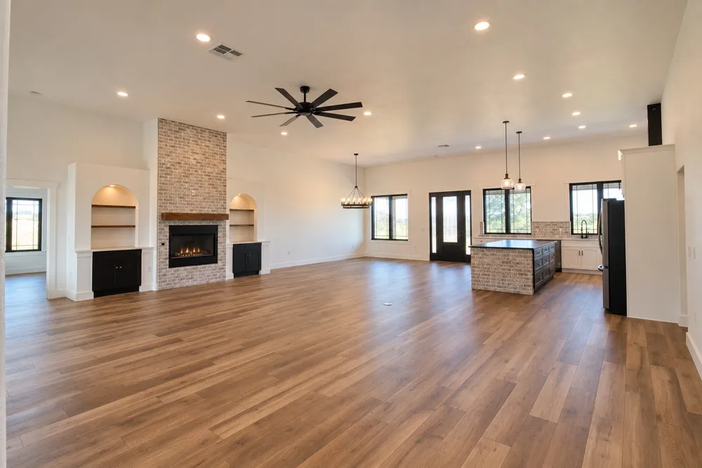 301 Serenity Drive Bertram, TX 78605