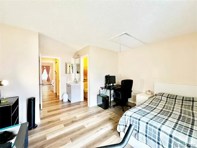 8855 W Floyd Avenue Lakewood, CO 80227