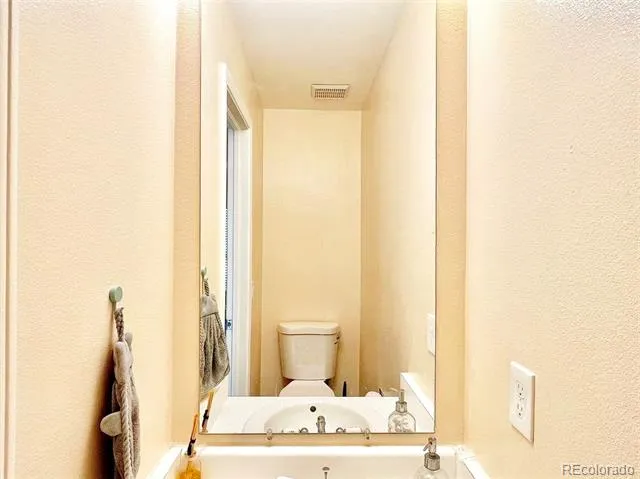 8855 W Floyd Avenue Lakewood, CO 80227