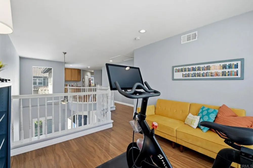6852 Widgeon Place Carlsbad, CA 92011