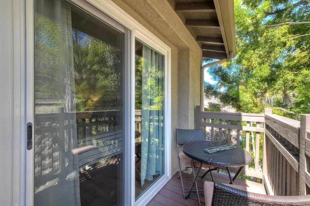6852 Widgeon Place Carlsbad, CA 92011