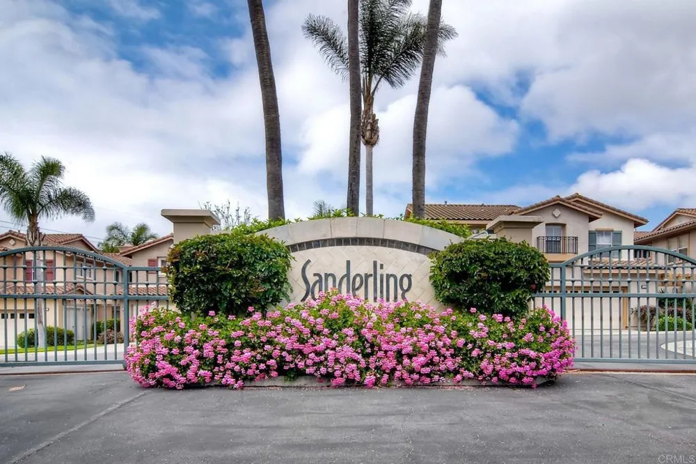 6852 Widgeon Place Carlsbad, CA 92011
