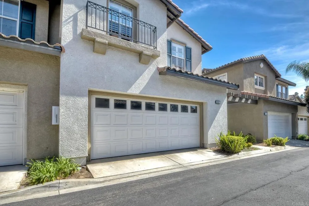 6852 Widgeon Place Carlsbad, CA 92011
