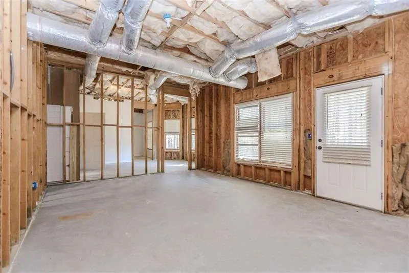 4234 Quail Creek Drive Flowery Branch, GA 30542