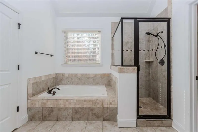 4234 Quail Creek Drive Flowery Branch, GA 30542