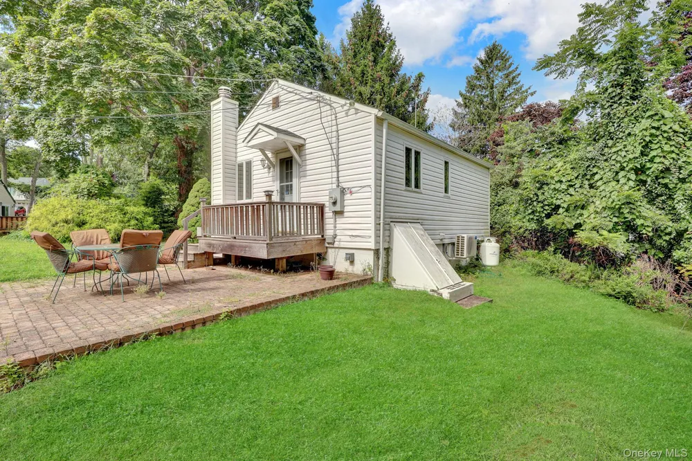130 Hawthorne Road Rocky Point, NY 11778