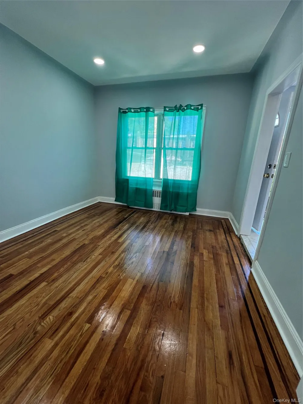 113-21 204th Street Jamaica, NY 11412