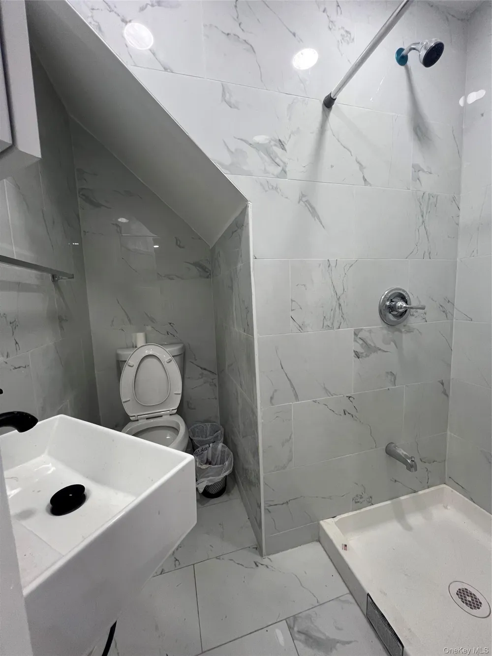 113-21 204th Street Jamaica, NY 11412