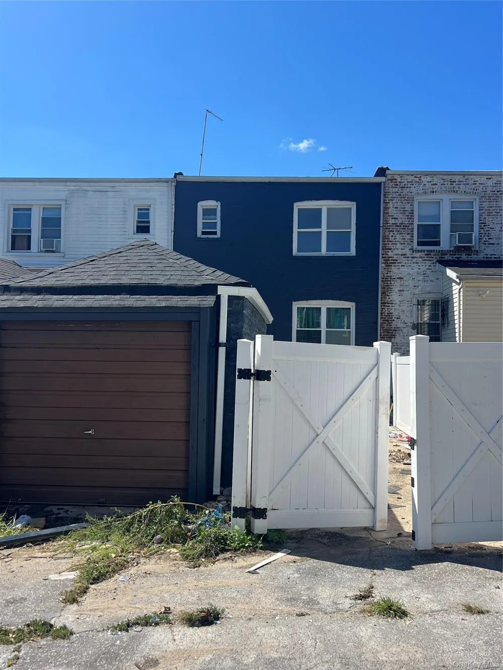 113-21 204th Street Jamaica, NY 11412