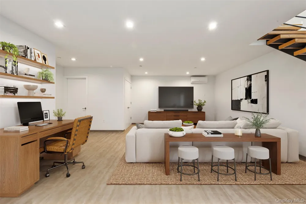 311 Hart Street #1B Brooklyn, NY 11206