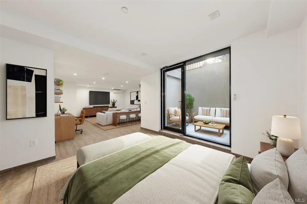 311 Hart Street #1B Brooklyn, NY 11206