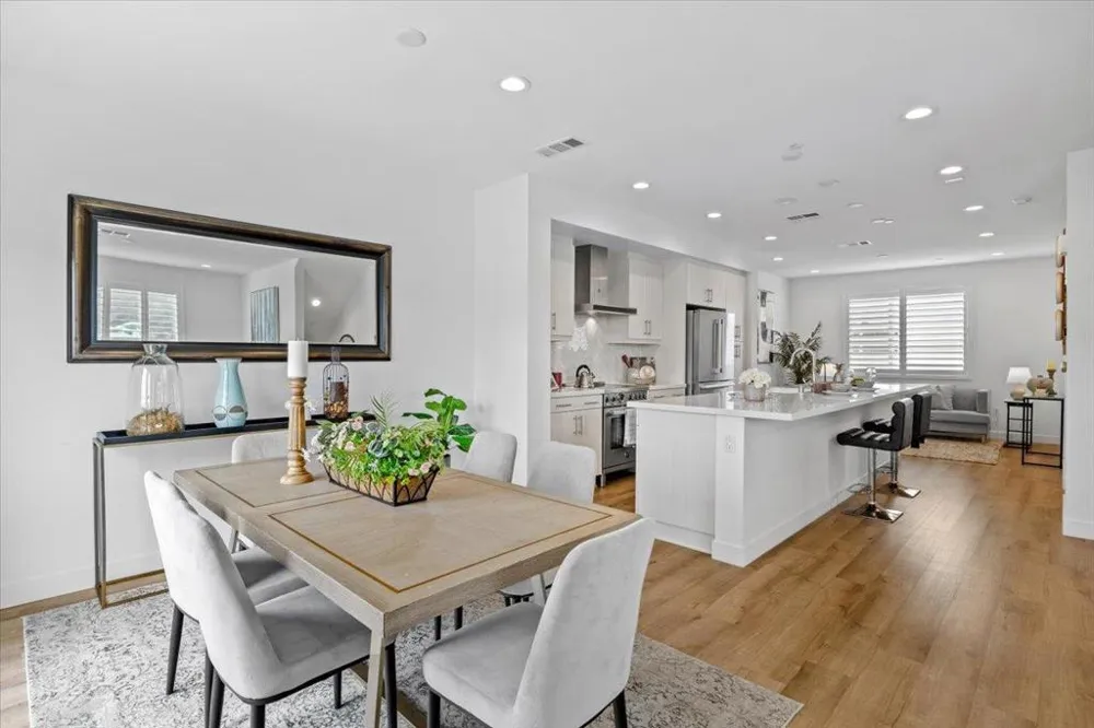 158 Mabuhay Way Daly City, CA 94014