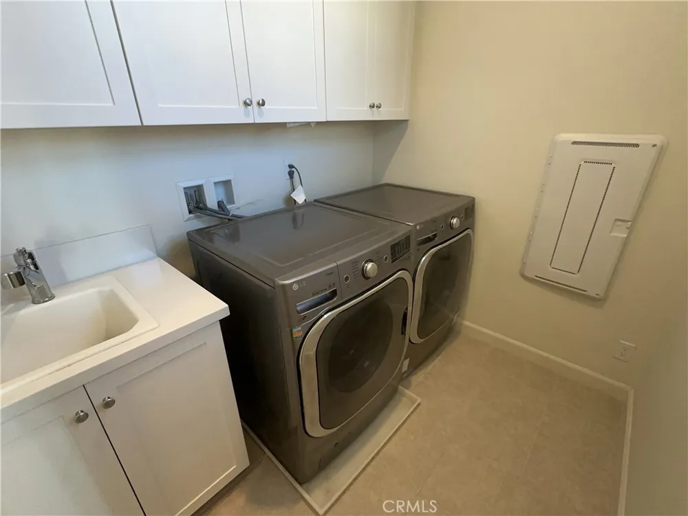 7367 Autumn Court Whittier, CA 90602