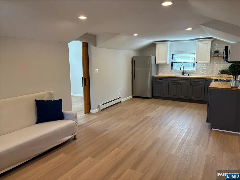 45 Fairmount Avenue 2 Maywood, NJ 07607