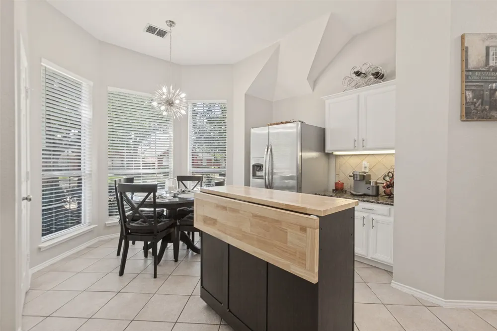 7914 Whispering Tree Lane Plano, TX 75024