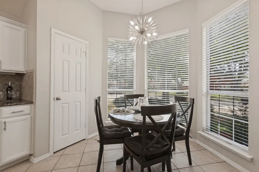 7914 Whispering Tree Lane Plano, TX 75024