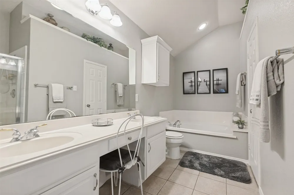 7914 Whispering Tree Lane Plano, TX 75024