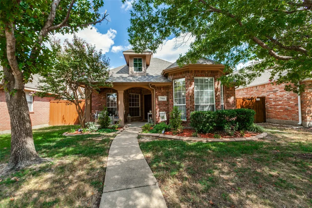 7914 Whispering Tree Lane Plano, TX 75024