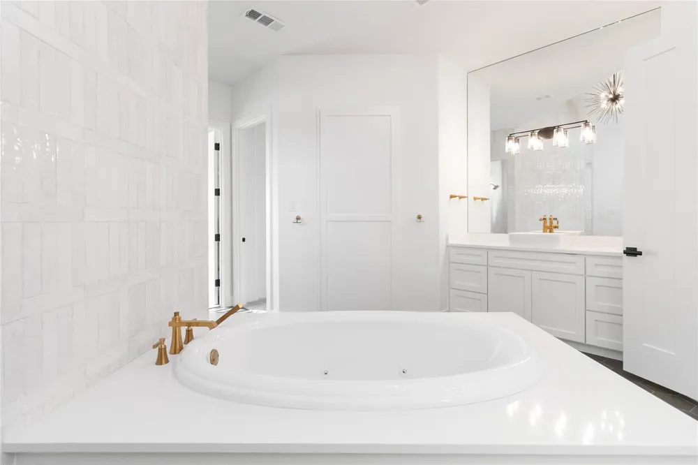 2102 Tauber Court Rockwall, TX 75087