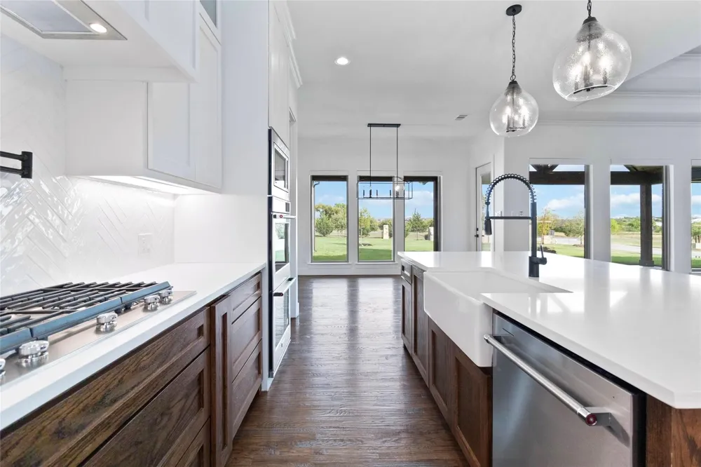 2102 Tauber Court Rockwall, TX 75087